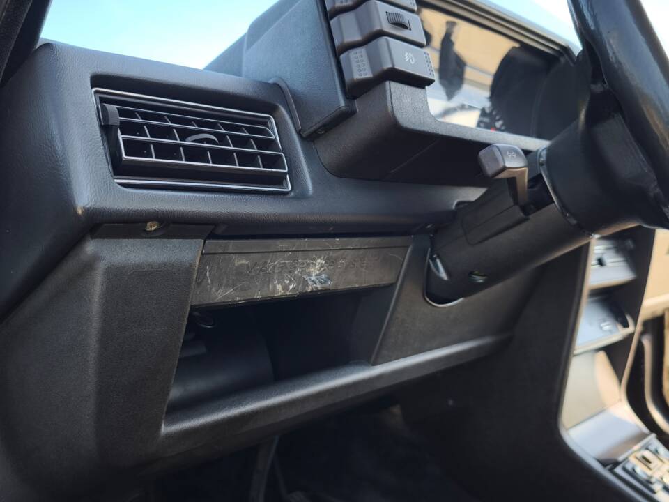 Image 84/94 de Audi 80 CD 5S (1982)