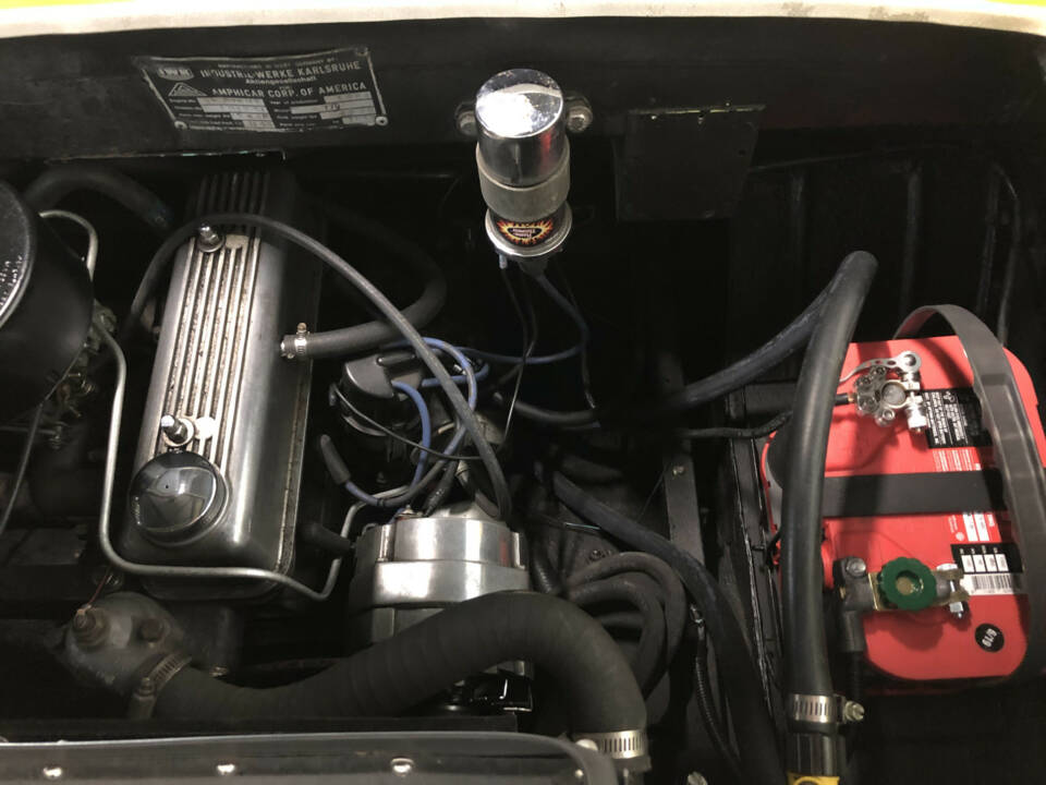 Image 23/24 de Amphicar 770 (1964)