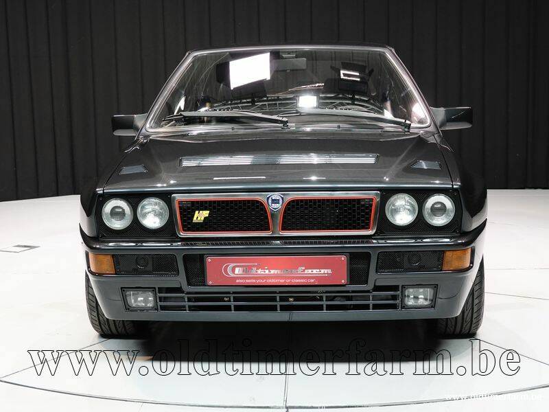 Image 9/15 of Lancia Delta HF Integrale Evoluzione I (1992)