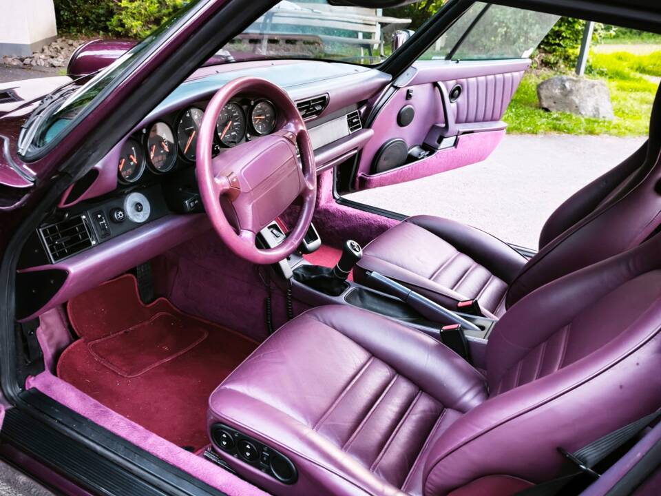 Bild 8/31 von Porsche 911 Carrera (WTL) (1990)