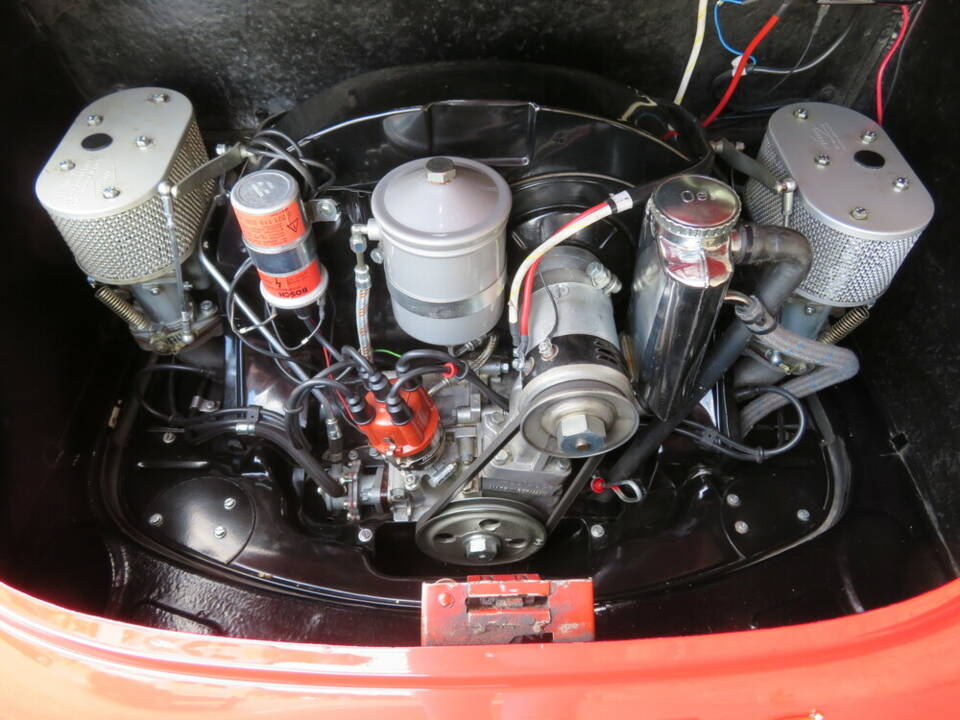 Image 14/16 de Porsche 356 C 1600 (1964)