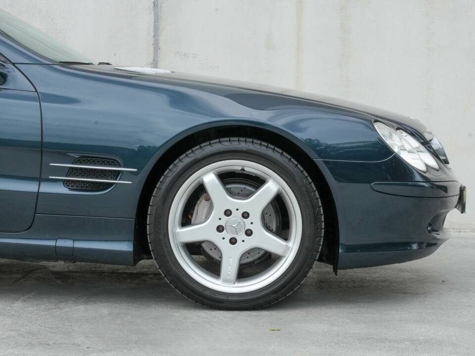 Image 28/45 de Mercedes-Benz SL 350 (2003)
