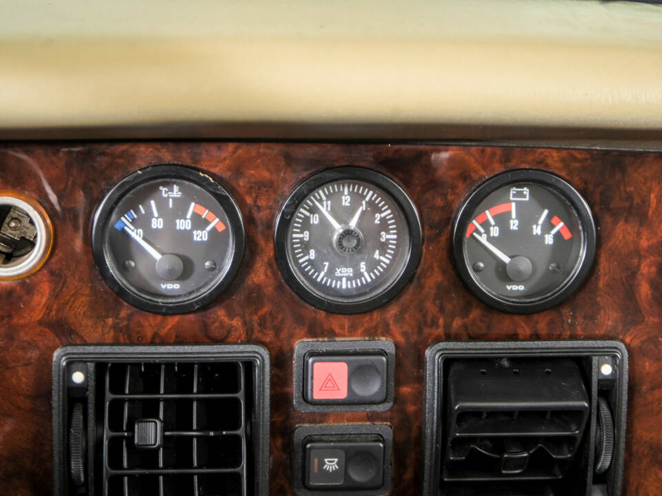 Immagine 18/50 di MG RV8 (1991)