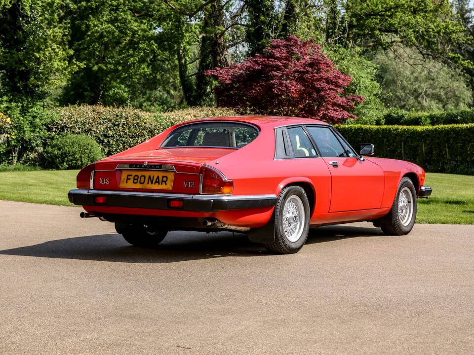 Afbeelding 14/43 van Jaguar XJS V12 Lister (1988)