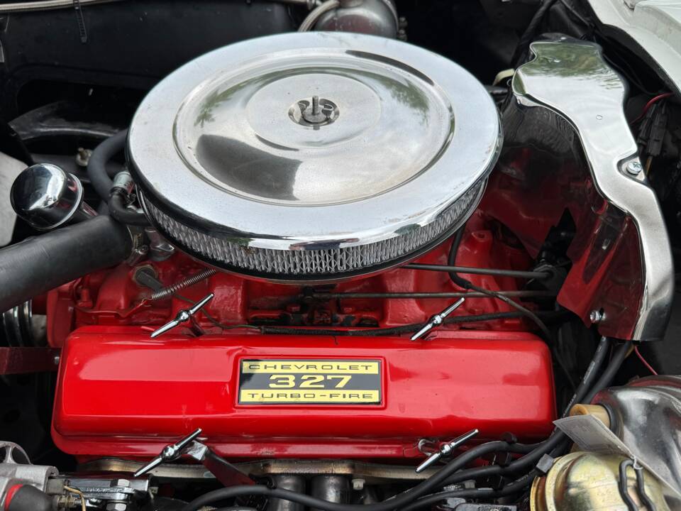 Image 39/52 of Chevrolet Corvette Sting Ray Convertible (1963)