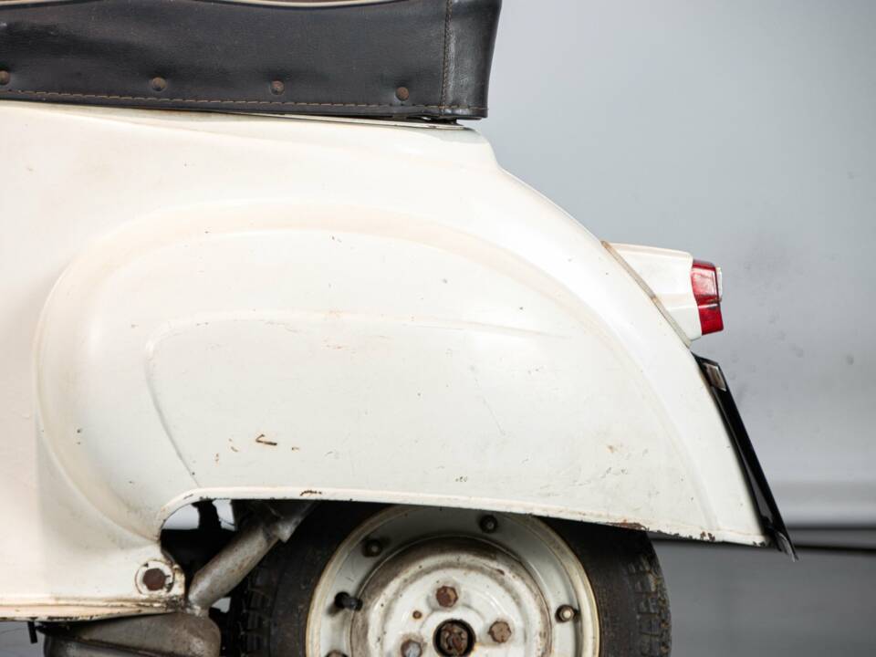 Immagine 31/32 di Piaggio Vespa 50 L (1968)