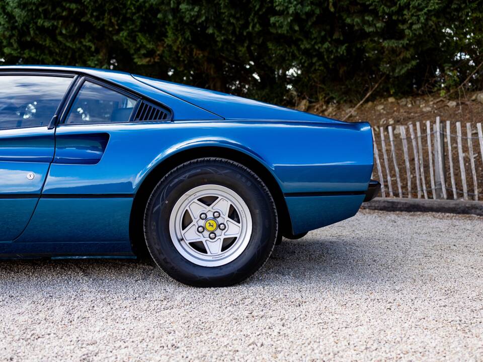Bild 26/50 von Ferrari 308 GTB (1978)