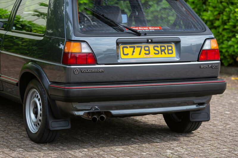 Bild 9/50 von Volkswagen Golf II GTi 1.8 (1986)