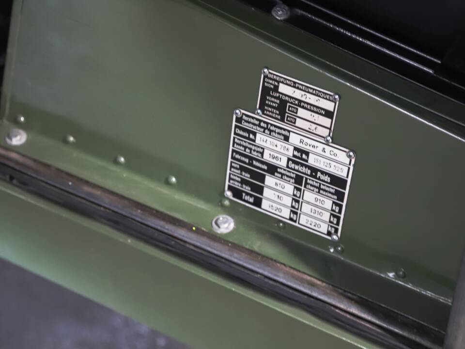 Bild 37/96 von Land Rover 88 (1961)