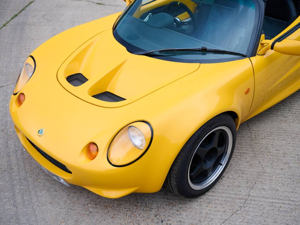 Bild 12/46 von Lotus Elise 111S (1998)