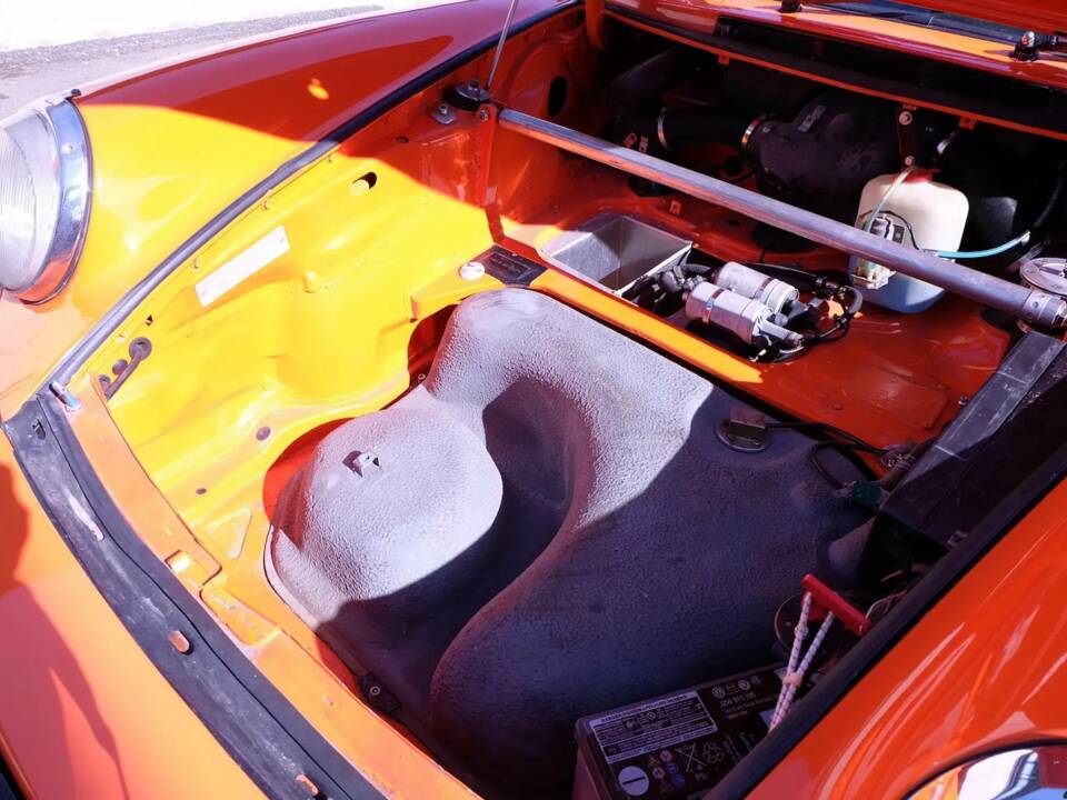 Image 82/97 of Porsche 911 SC 3.0 (1976)