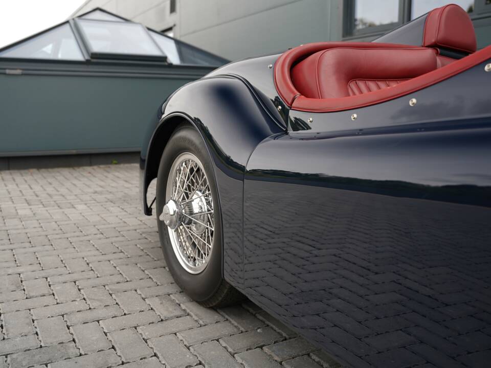 Bild 39/50 von Jaguar XK 120 SE OTS (1954)