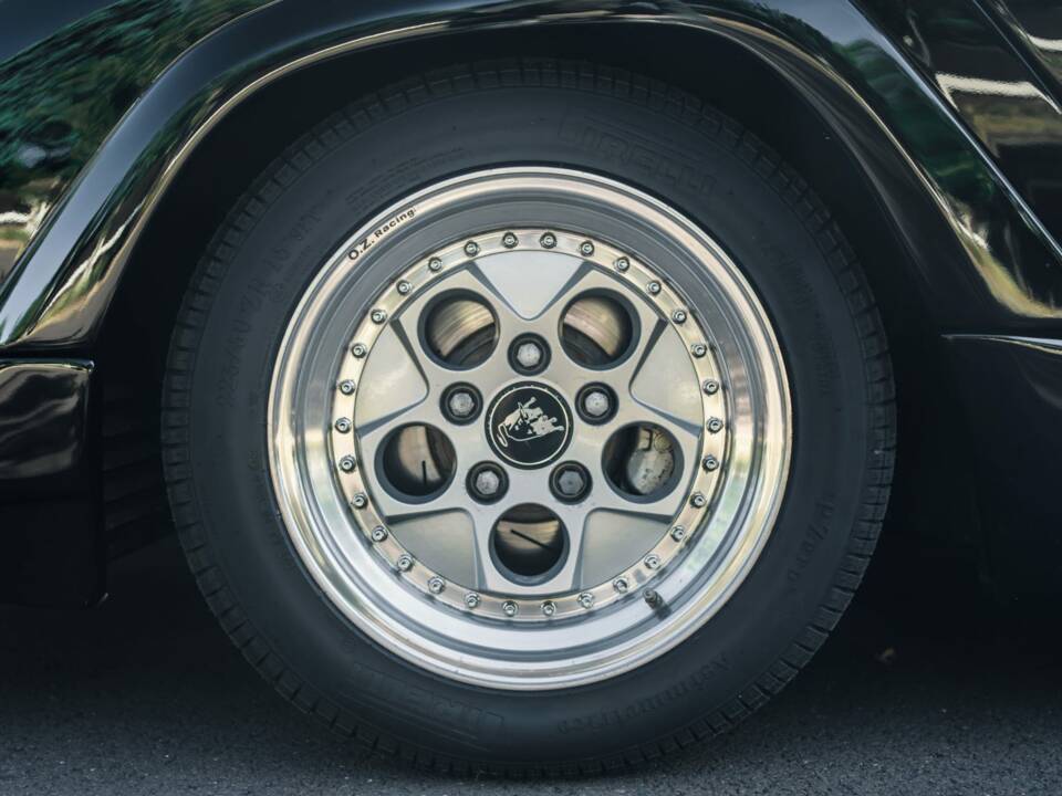 Imagen 18/51 de Lamborghini Countach 25th Anniversary (1990)