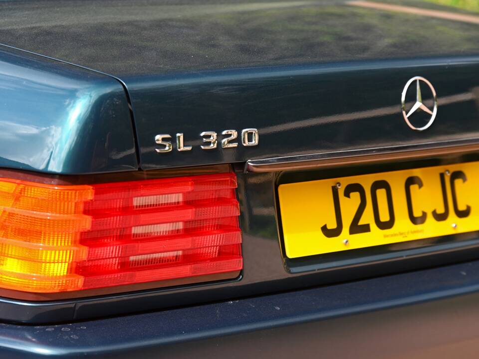 Image 12/21 de Mercedes-Benz SL 320 (1995)