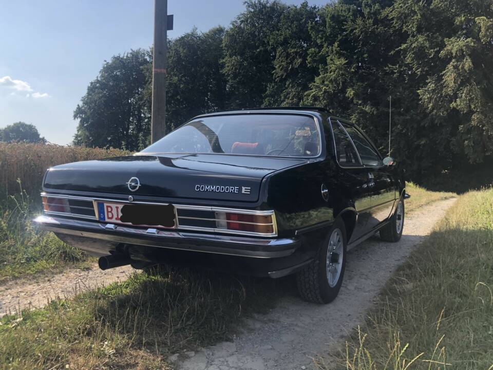 Image 1/32 of Opel Commodore 2,8 GS/E (1974)