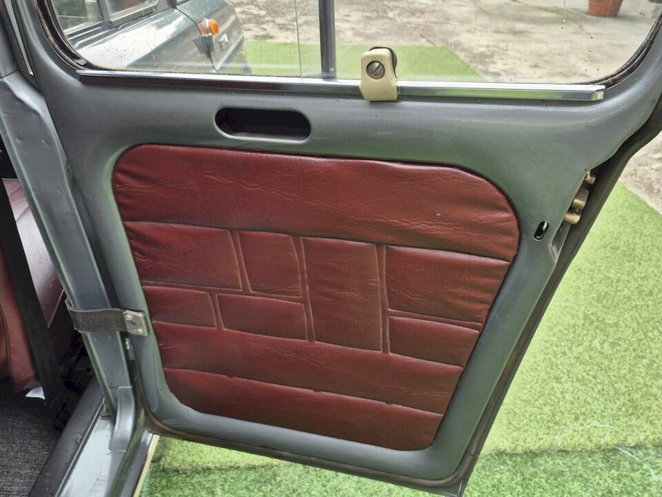 Bild 36/54 von Renault R 4 (1972)