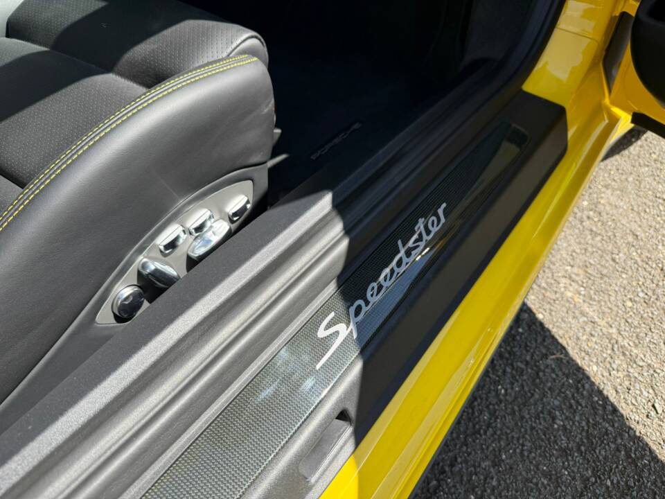 Bild 59/86 von Porsche 911 Speedster (2019)