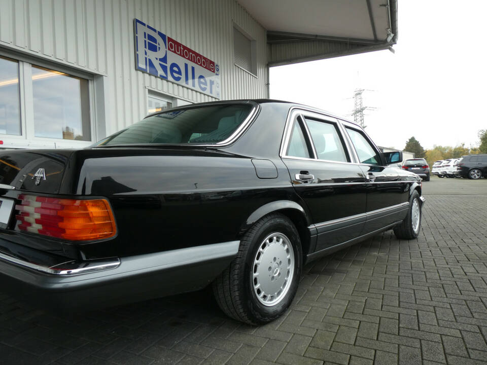 Bild 24/28 von Mercedes-Benz 500 SEL Sonderschutz (1991)