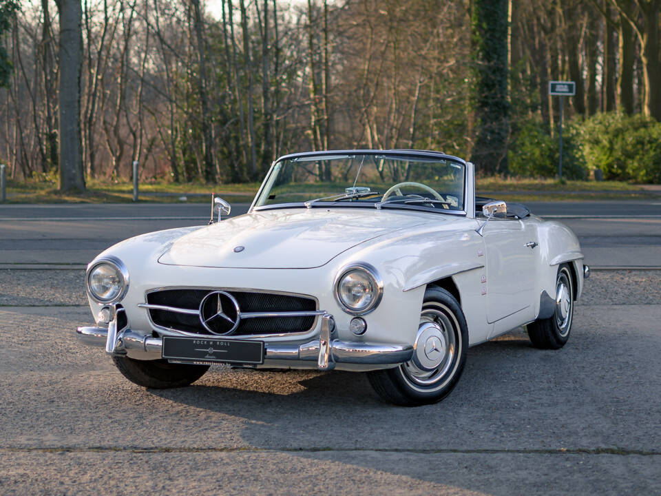 Image 5/42 de Mercedes-Benz 190 SL (1961)