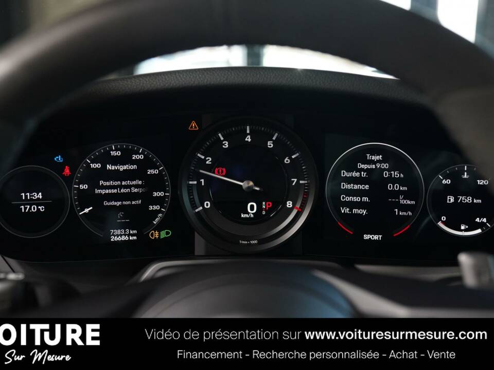 Image 13/40 of Porsche 911 Carrera (2021)