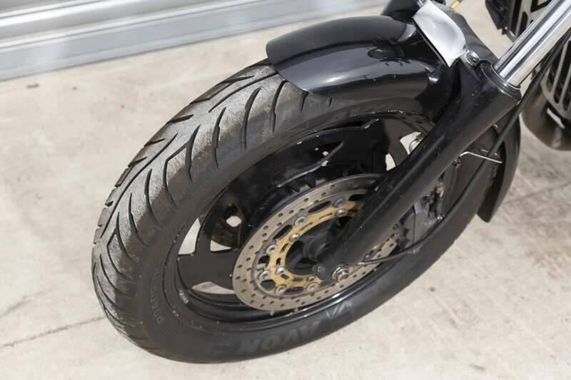 Image 17/37 of Yamaha V-Max 1200 (2000)