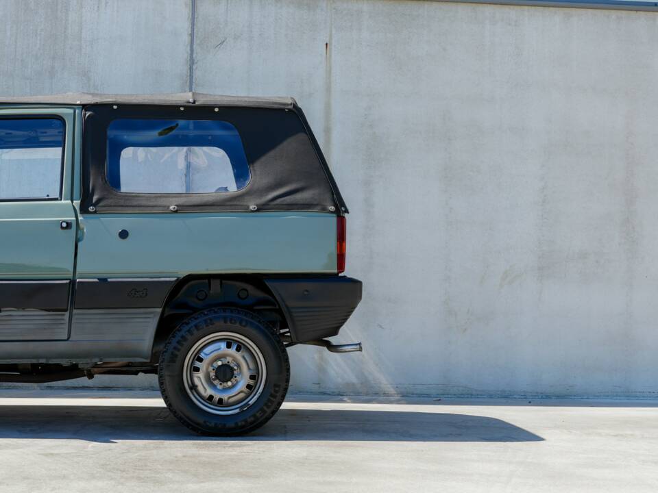Image 21/39 of FIAT Panda 4x4 (1984)