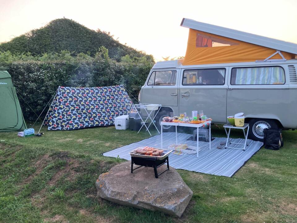 Imagen 5/12 de Volkswagen T2b Westfalia (1975)