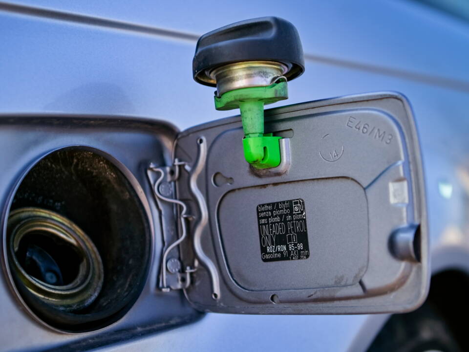 Immagine 49/61 di BMW M3 (2005)