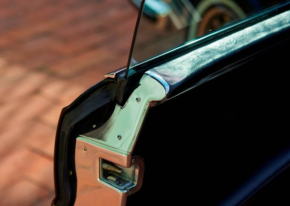 Image 74/188 of Mercedes-Benz 280 SE 3,5 (1971)