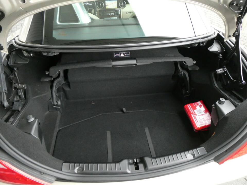 Image 15/15 de Mercedes-Benz SLK 250 (2011)