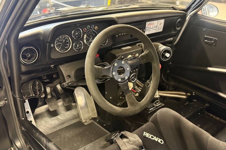 Bild 27/35 von Ford Escort RS 1800 (1975)