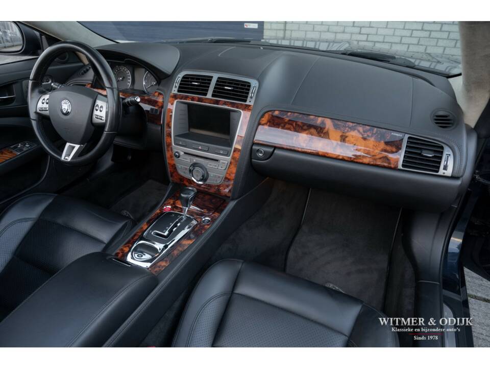 Bild 11/29 von Jaguar XKR (2008)