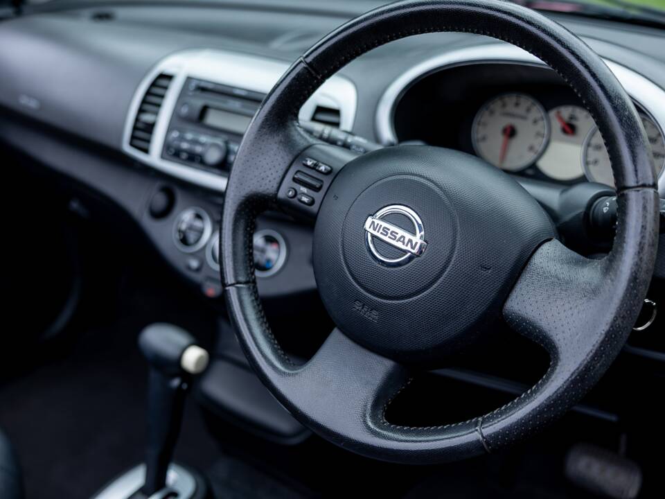 Image 22/29 of Nissan Micra C+C 1.6 (2006)