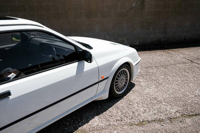 Image 13/42 de Ford Sierra RS Cosworth (1987)