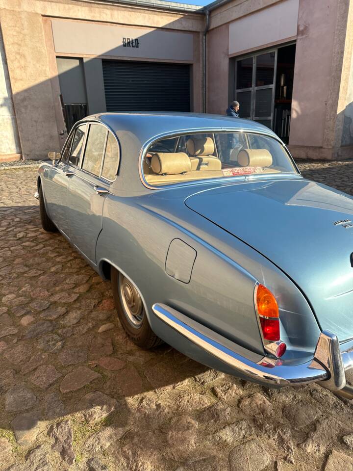 Bild 15/30 von Jaguar S-Type 3.8 (1968)