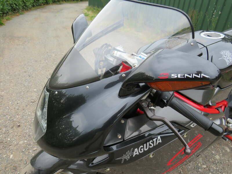 Bild 6/45 von MV Agusta DUMMY (2006)