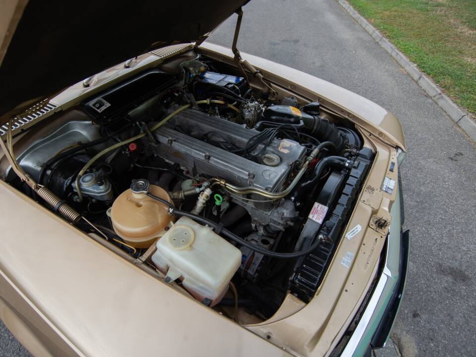 Bild 30/39 von Mercedes-Benz 280 SL (1984)