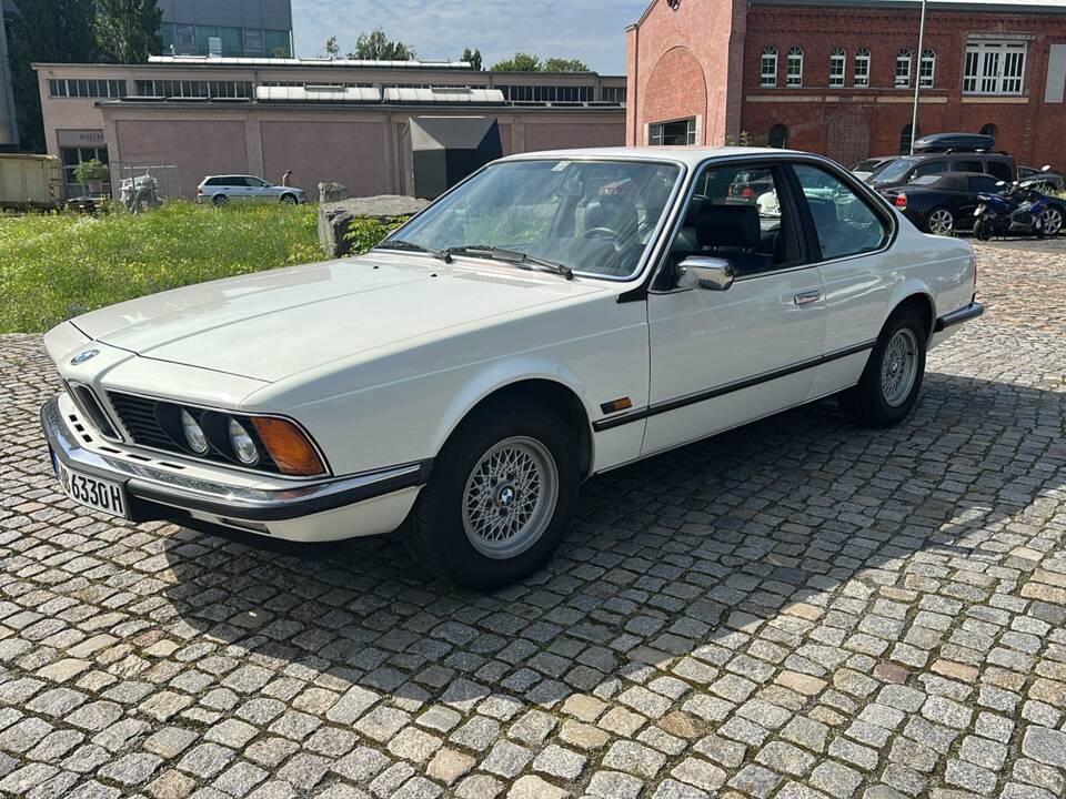 Bild 19/40 von BMW 633 CSi (1984)