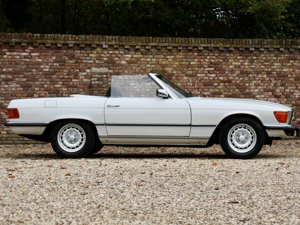 Bild 46/50 von Mercedes-Benz 280 SL (1977)
