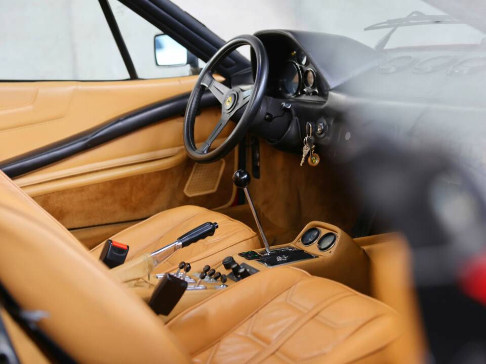 Image 28/50 of Ferrari 308 GTSi (1982)