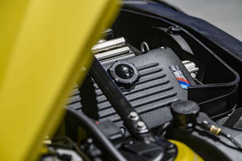 Image 28/50 of BMW M3 (2003)