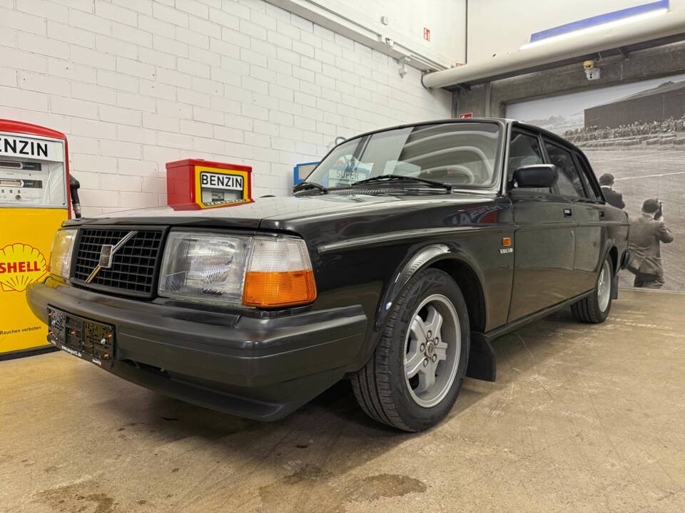 Bild 2/17 von Volvo 240 Turbo (1983)