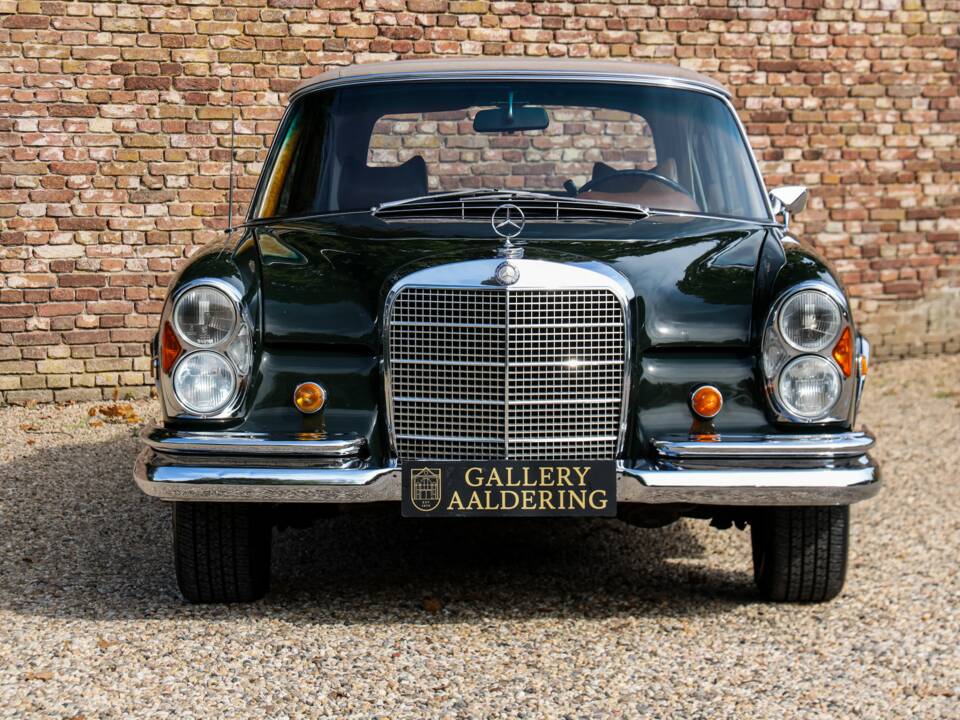 Afbeelding 16/50 van Mercedes-Benz 280 SE (1969)