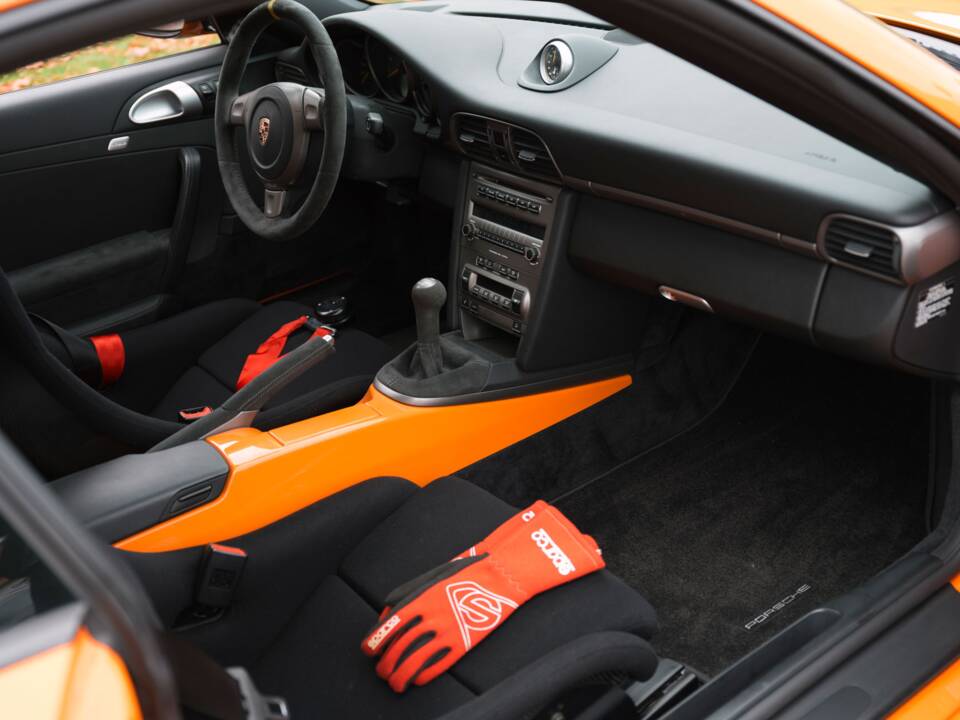 Bild 15/38 von Porsche 911 GT3 RS (2007)