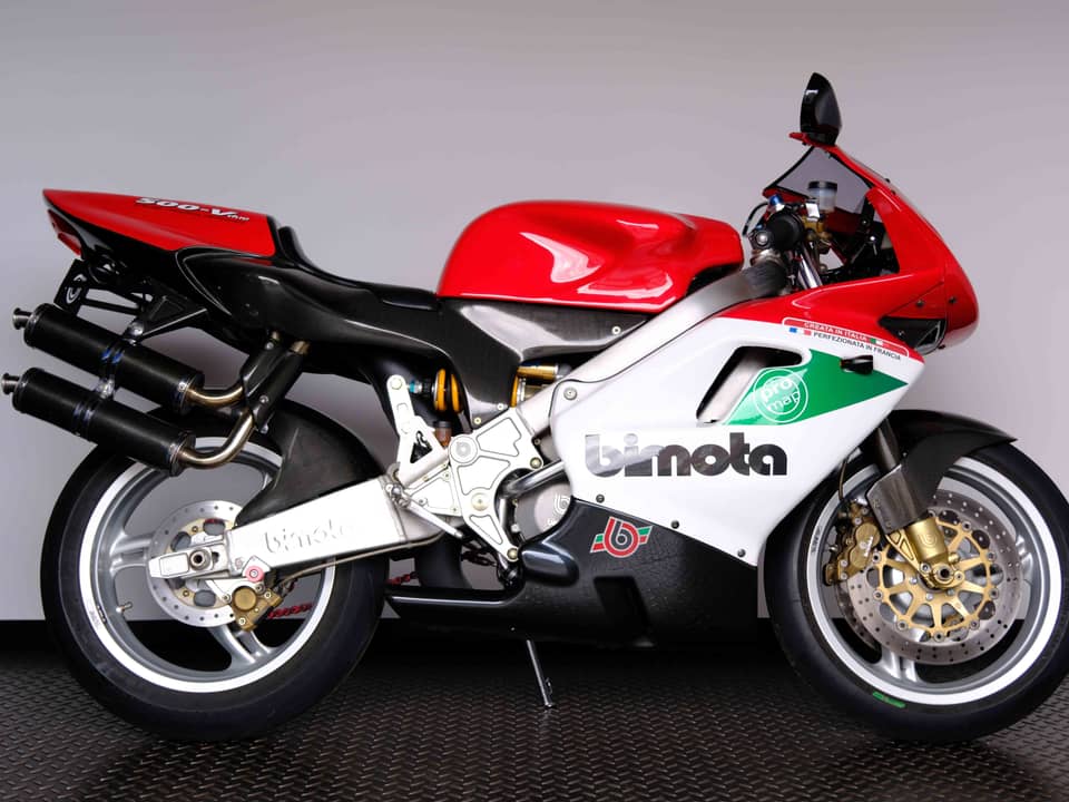 Image 1/94 of Bimota 500 V-Due (2003)