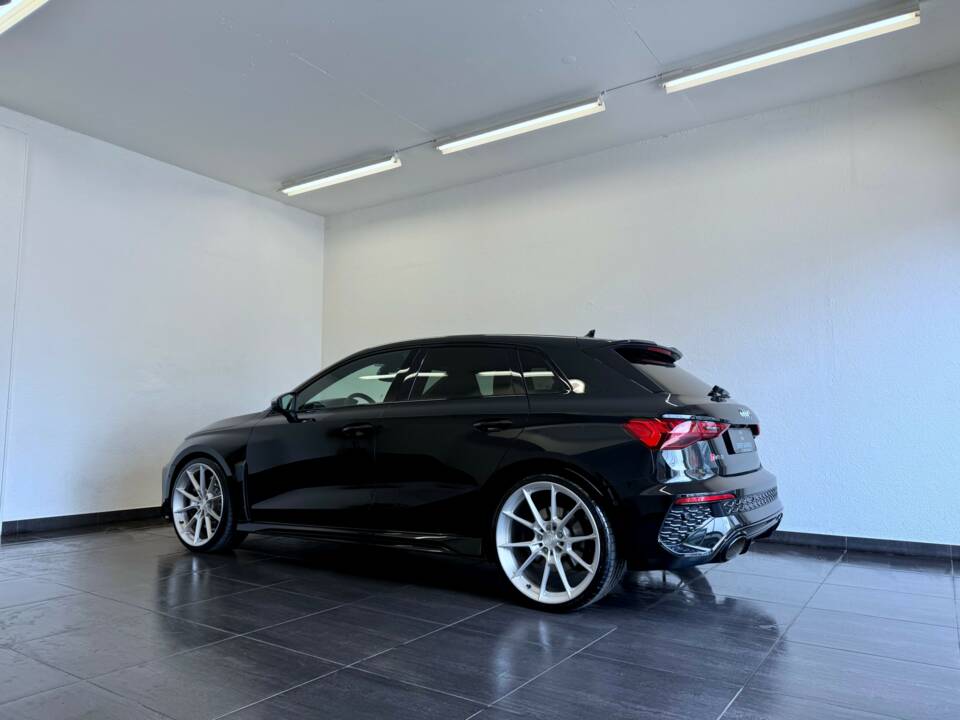 Afbeelding 8/27 van Audi RS3 Sportback (2023)