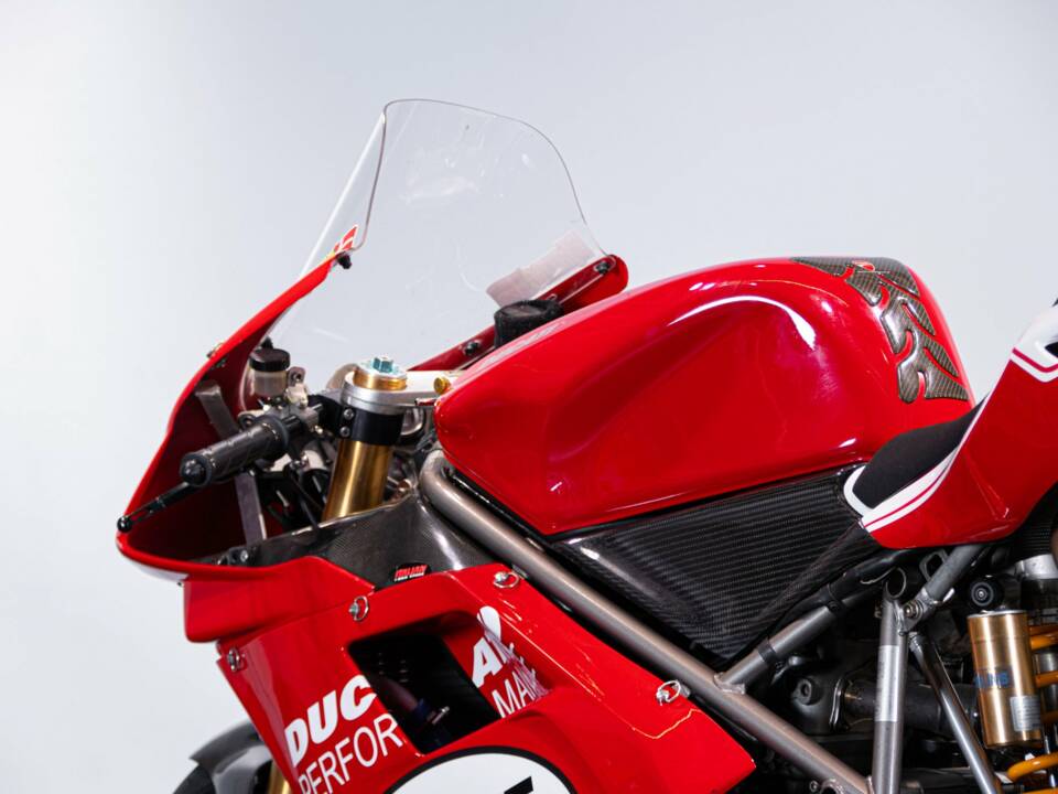 Immagine 11/50 di Ducati DUMMY (1999)