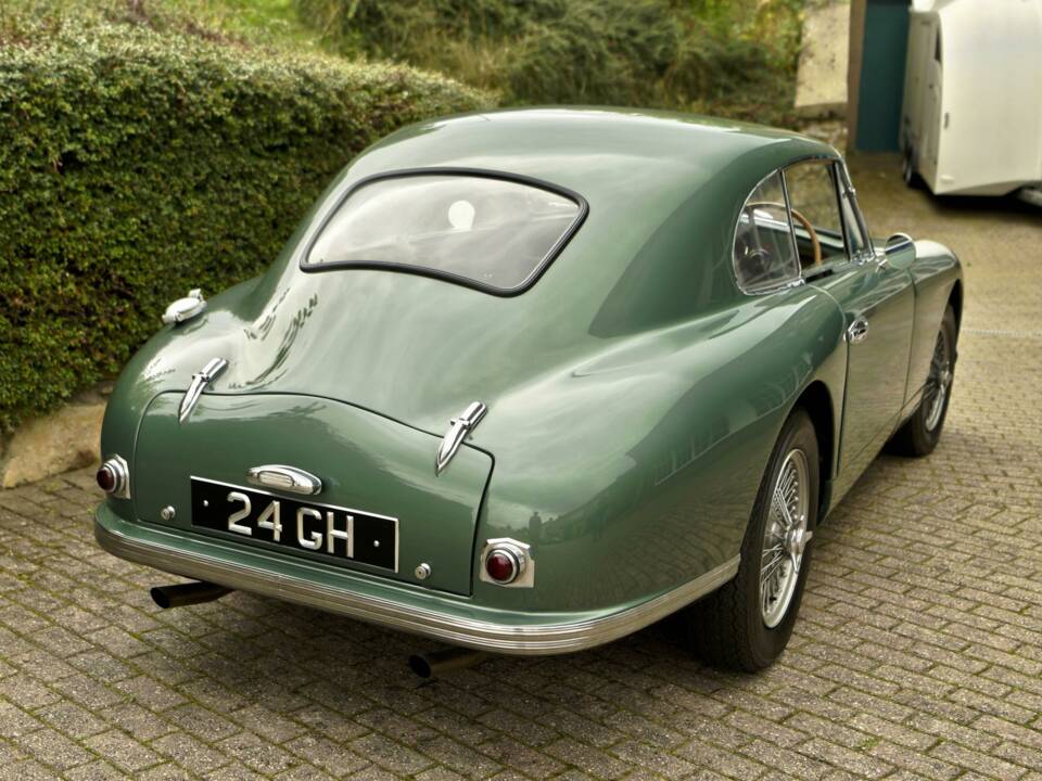 Image 9/50 of Aston Martin DB 2 Vantage (1950)
