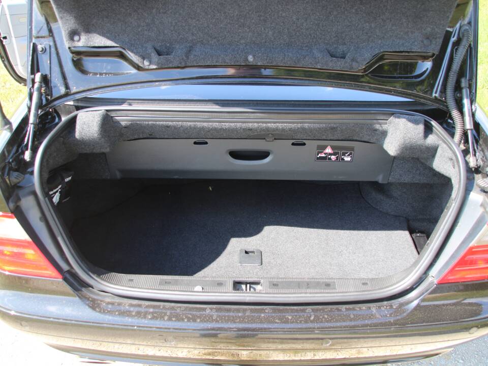 Bild 9/42 von Mercedes-Benz CLK 430 (2002)