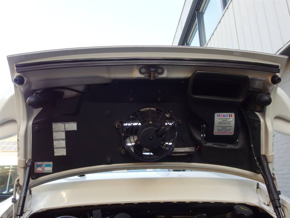 Bild 86/99 von Porsche 911 Turbo (2004)